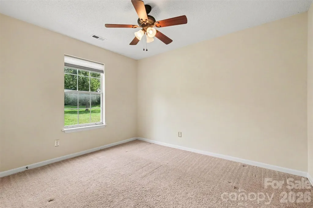 8316 Rhian Brook Lane Charlotte NC 28216