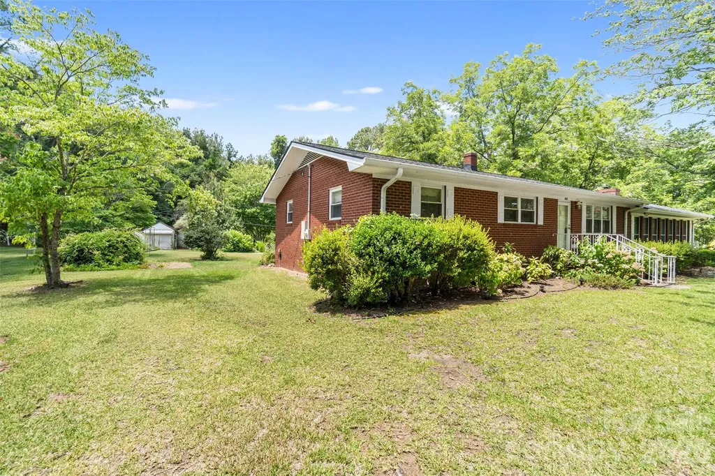 509 Lakeview Drive Wadesboro NC 28170