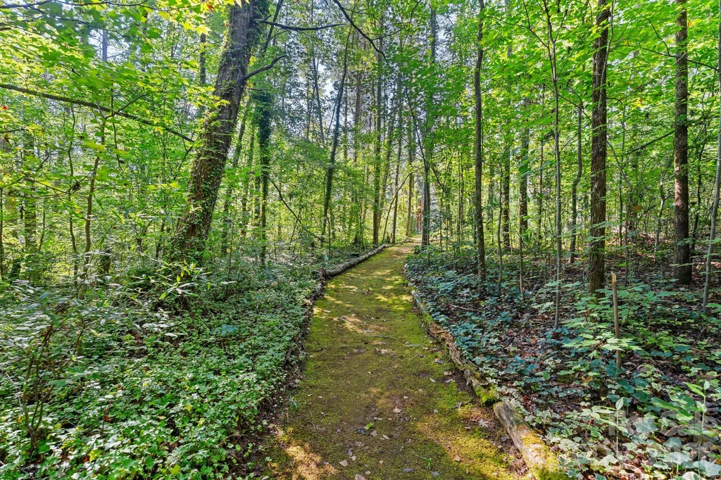 1483 Hopewell Church Road Catawba NC 28609