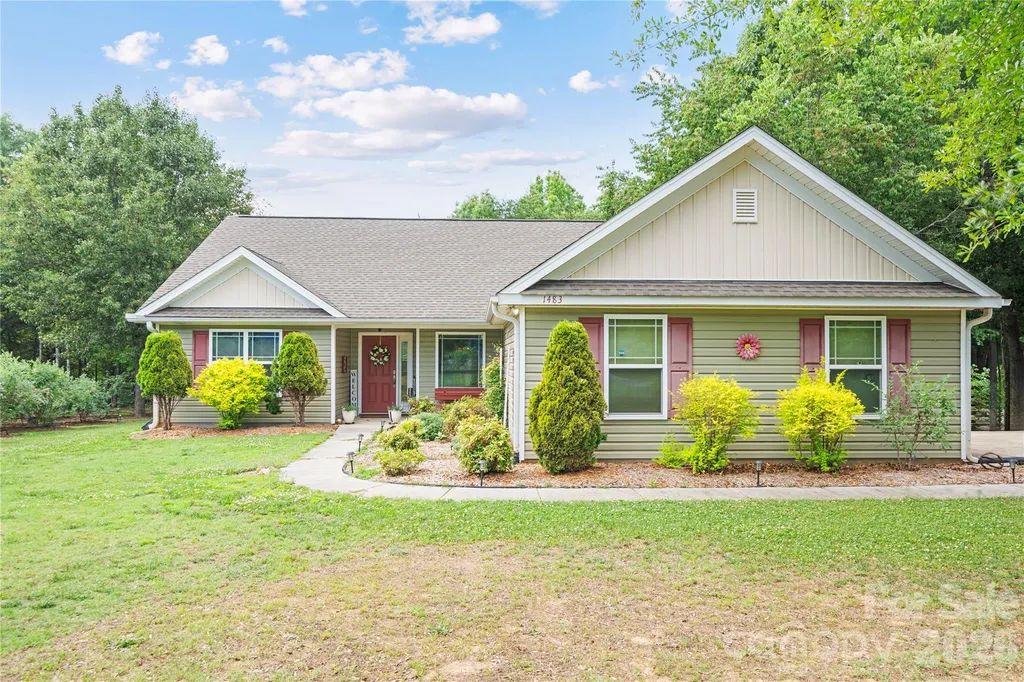 1483 Hopewell Church Road Catawba NC 28609