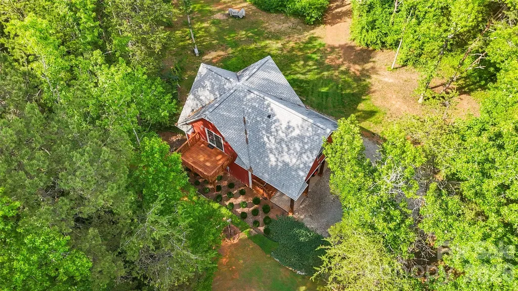1483 Hopewell Church Road Catawba NC 28609