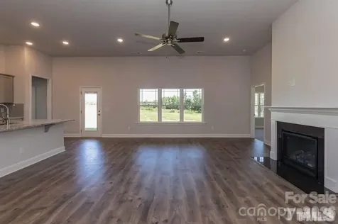 5102 Colchester Court Catawba NC 28609