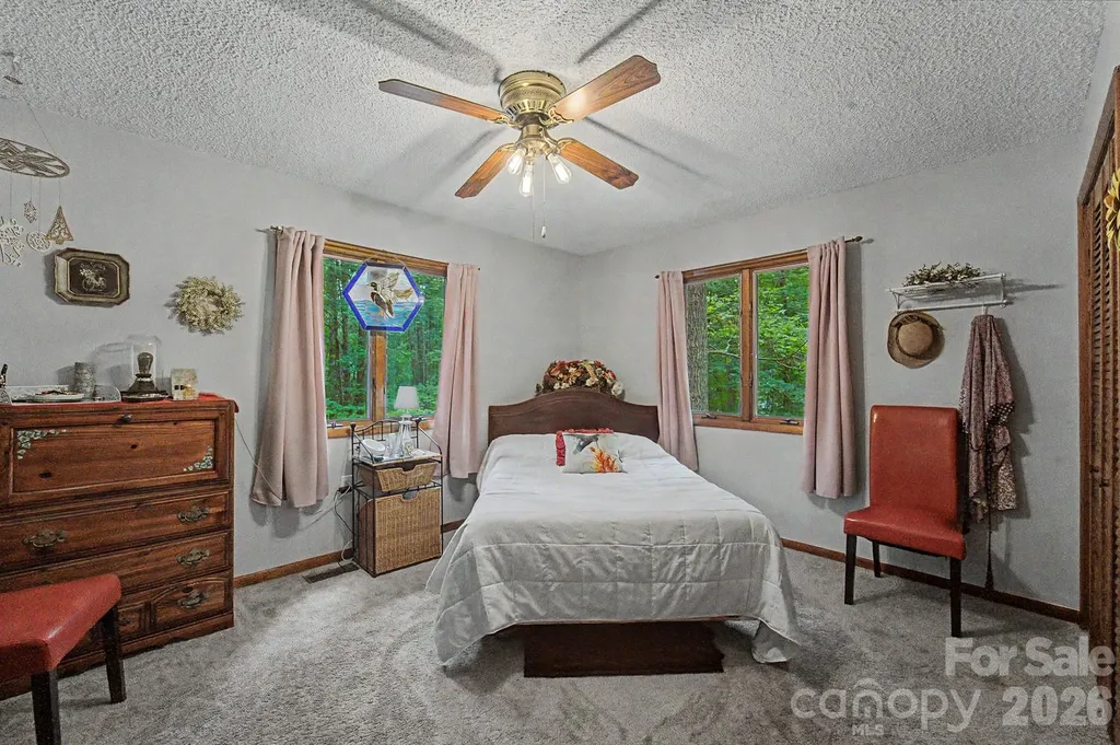 278 Crocus Lane Sylva NC 28779