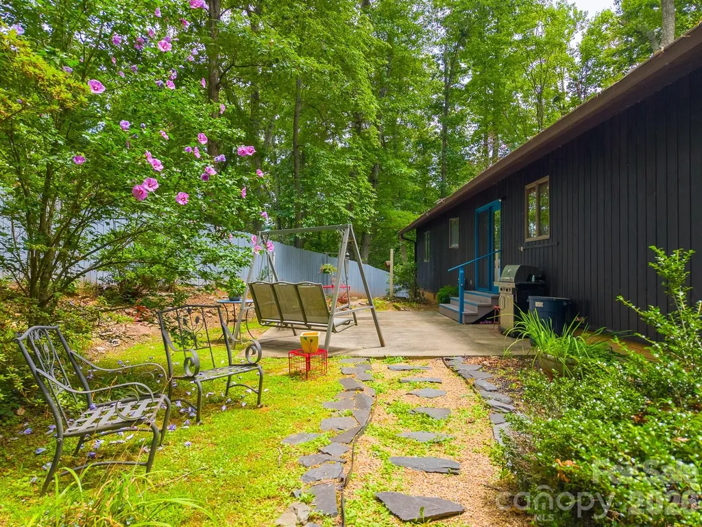 278 Crocus Lane Sylva NC 28779