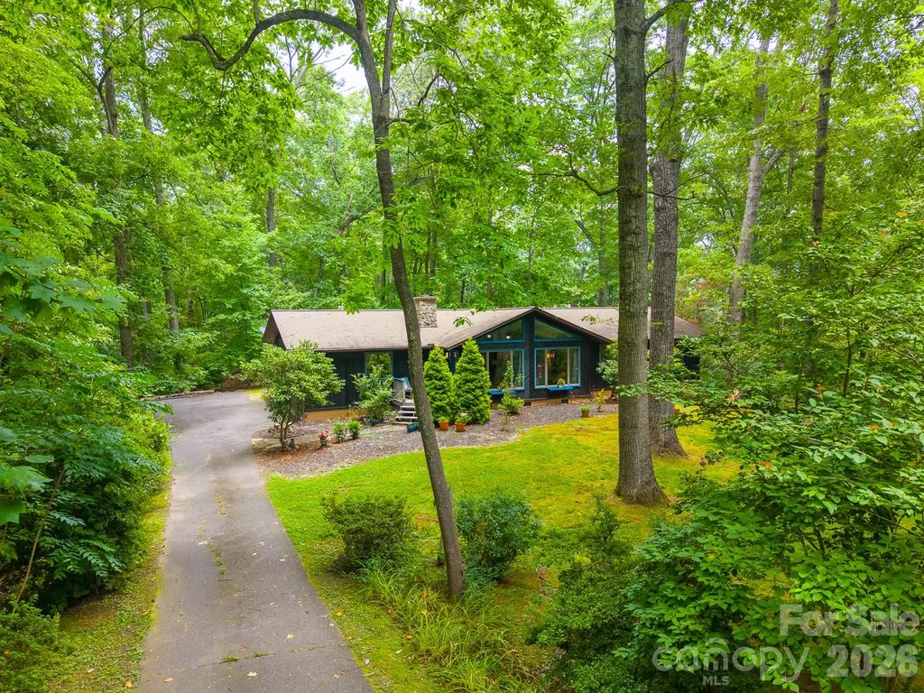 278 Crocus Lane Sylva NC 28779