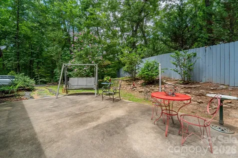 278 Crocus Lane Sylva NC 28779