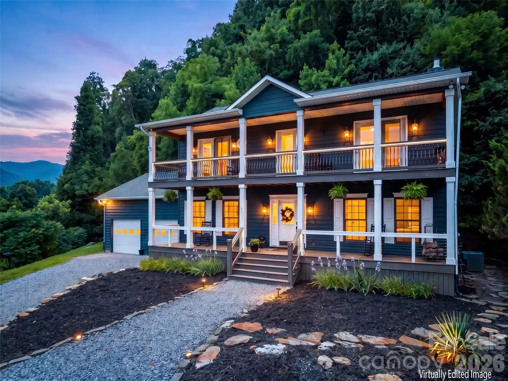1231 Grandeur Heights Clyde NC 28721
