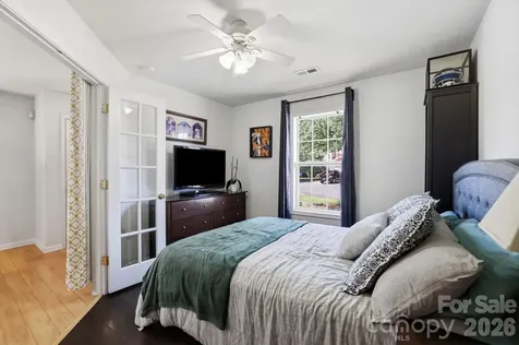 13113 Young Fawn Court Charlotte NC 28278
