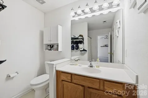 13113 Young Fawn Court Charlotte NC 28278