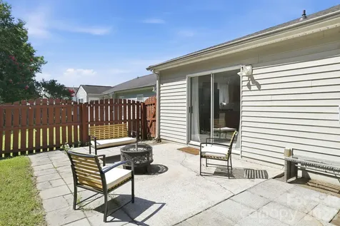 13113 Young Fawn Court Charlotte NC 28278
