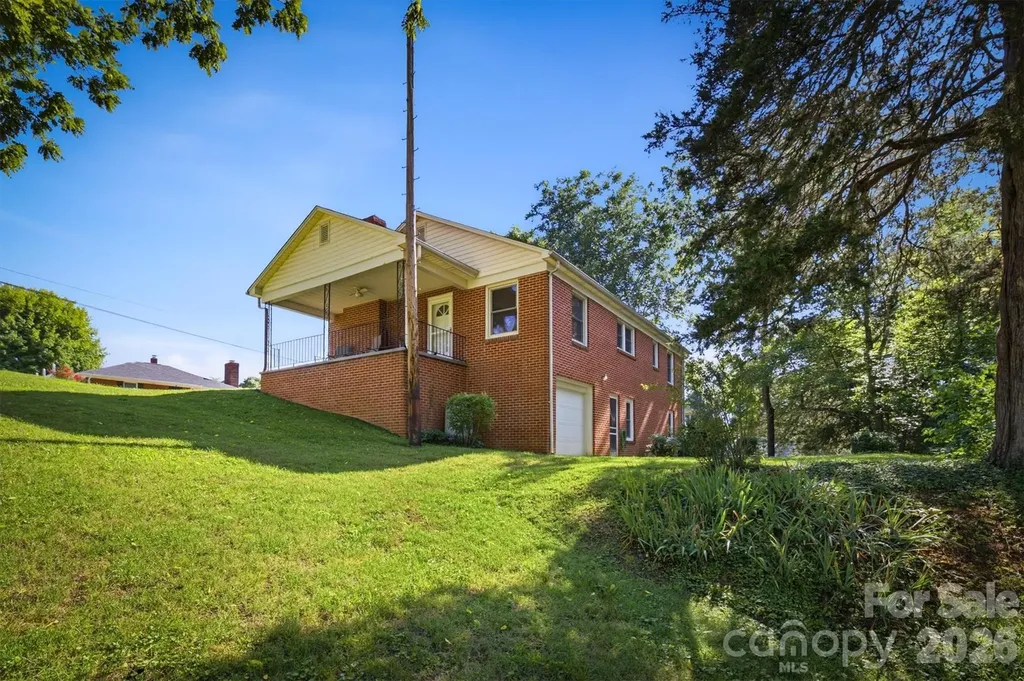 114 Harris Drive Morganton NC 28655