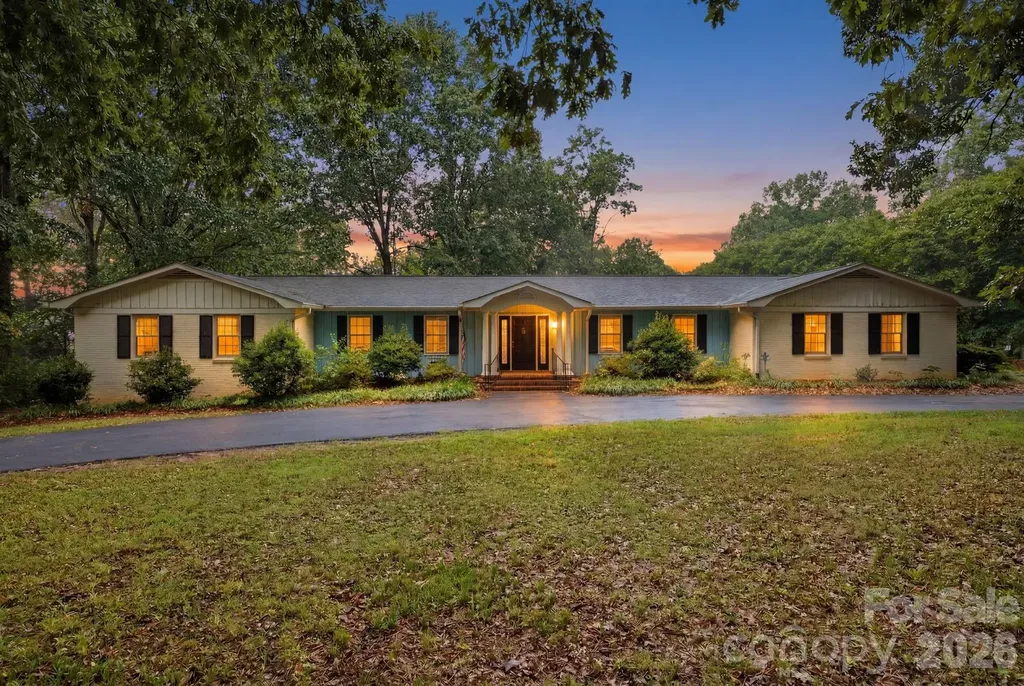 108 Augusta Drive Statesville NC 28625