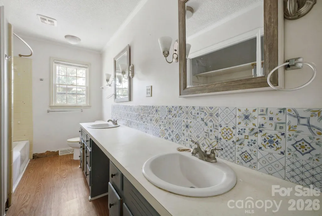 108 Augusta Drive Statesville NC 28625