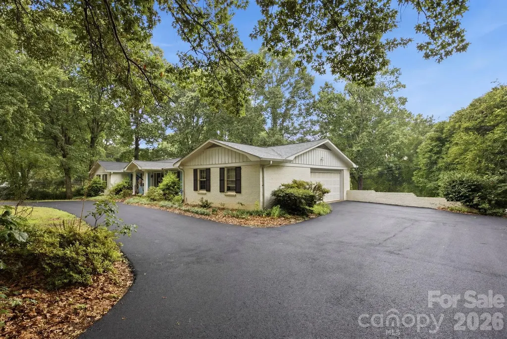108 Augusta Drive Statesville NC 28625