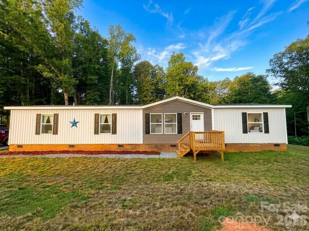 5351 Walter Lowman Road Connelly Springs NC 28612