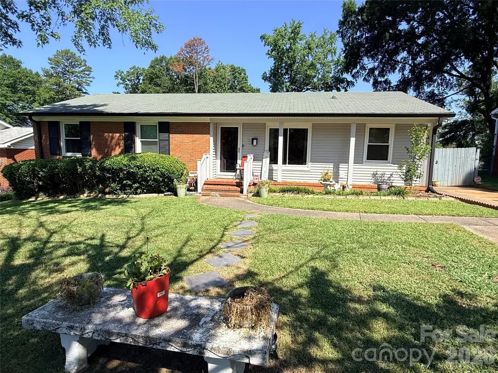 3626 Seaman Drive Charlotte NC 28217