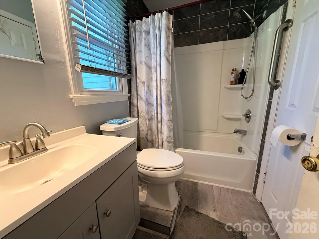 3626 Seaman Drive Charlotte NC 28217