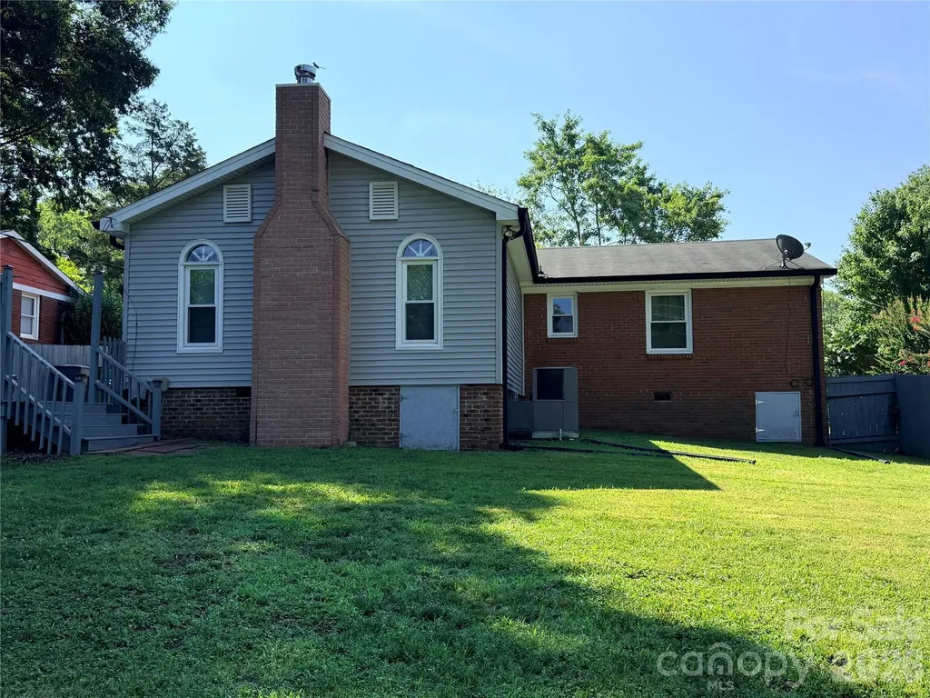 3626 Seaman Drive Charlotte NC 28217