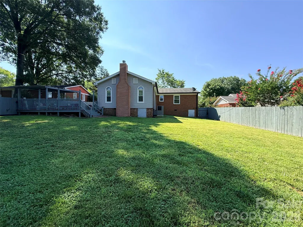 3626 Seaman Drive Charlotte NC 28217