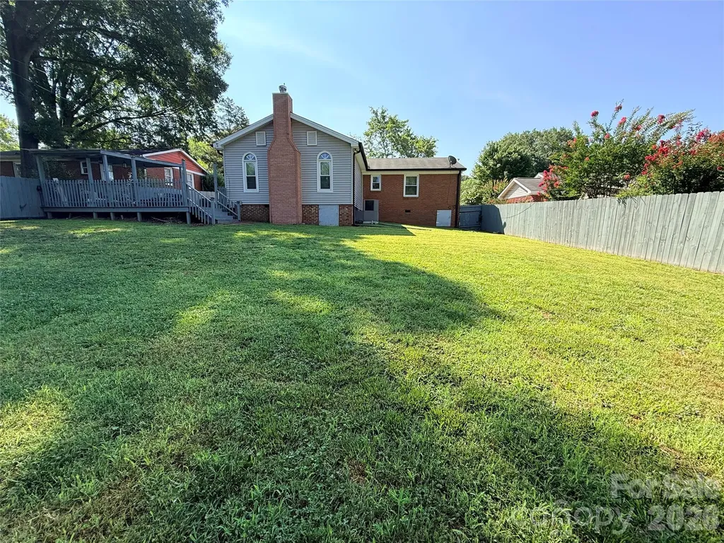 3626 Seaman Drive Charlotte NC 28217
