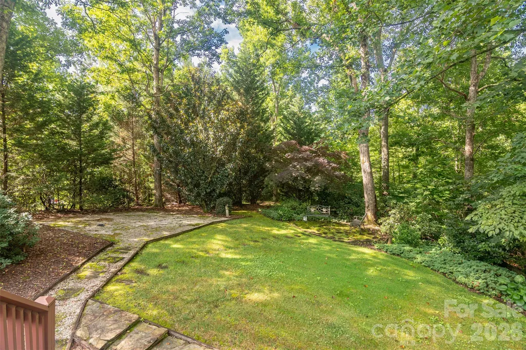 30 Brookside Drive Columbus NC 28722