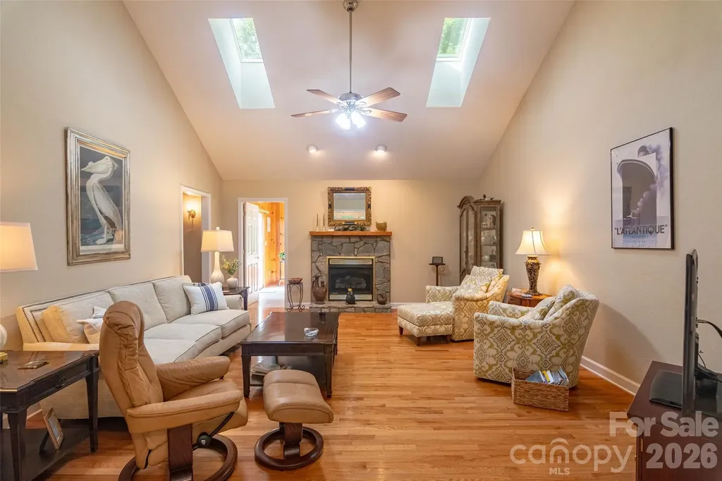 30 Brookside Drive Columbus NC 28722