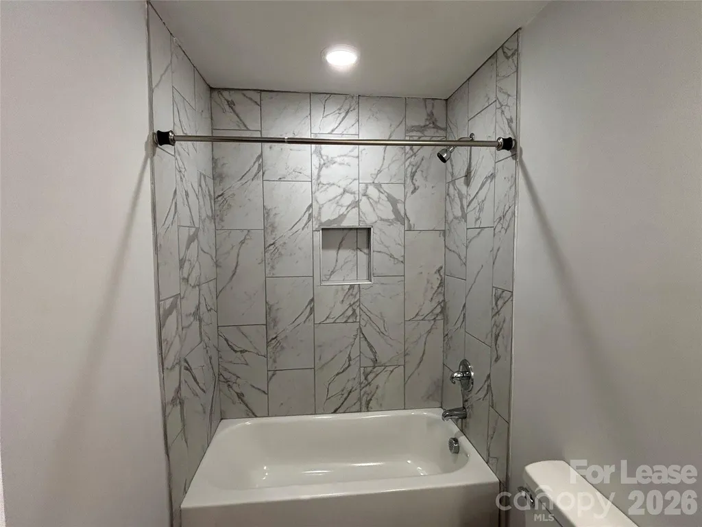 6211 Spanish Oak Road Charlotte NC 28227