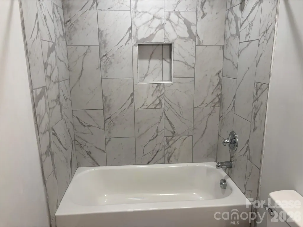 6211 Spanish Oak Road Charlotte NC 28227
