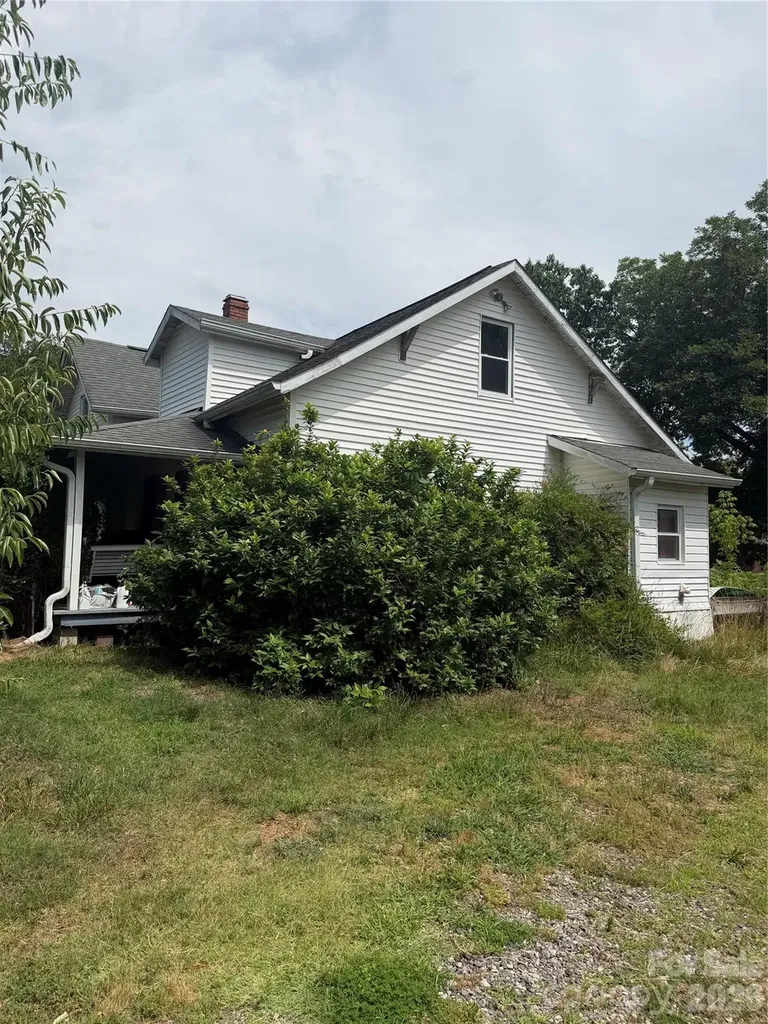 135 Goodman Road Troutman NC 28166