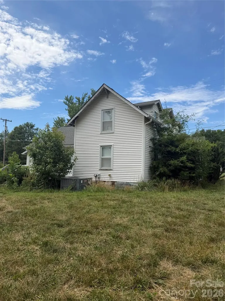 135 Goodman Road Troutman NC 28166