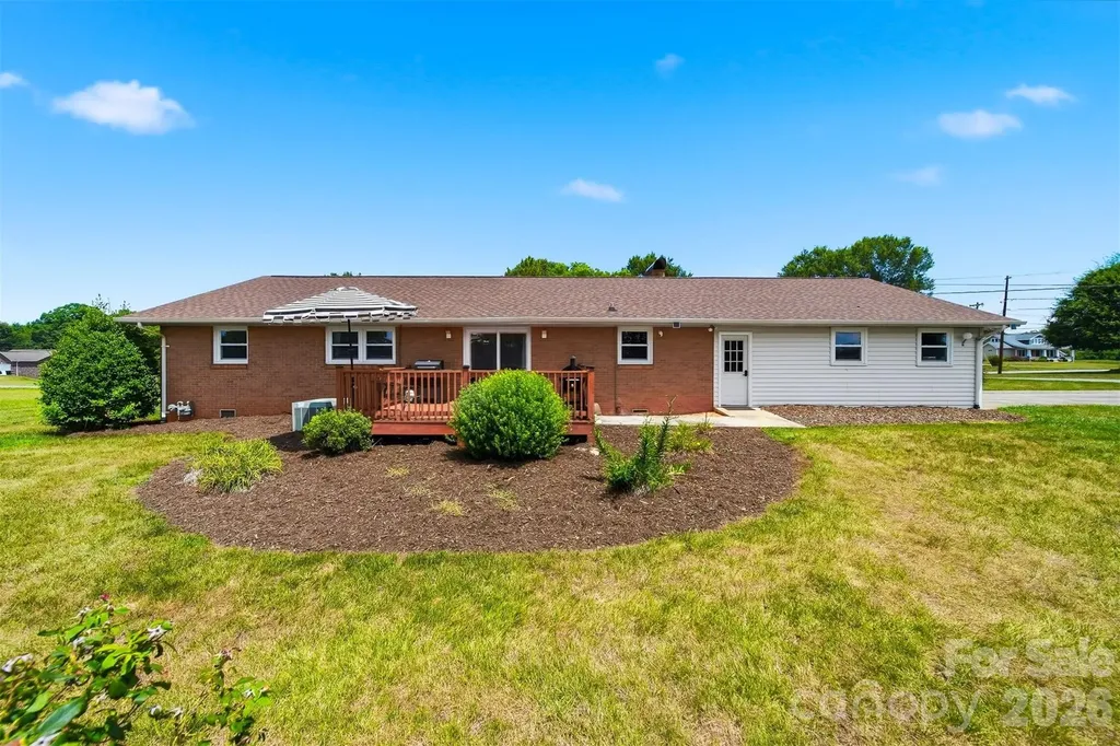 8604 Old Nc 10 Highway Hickory NC 28602