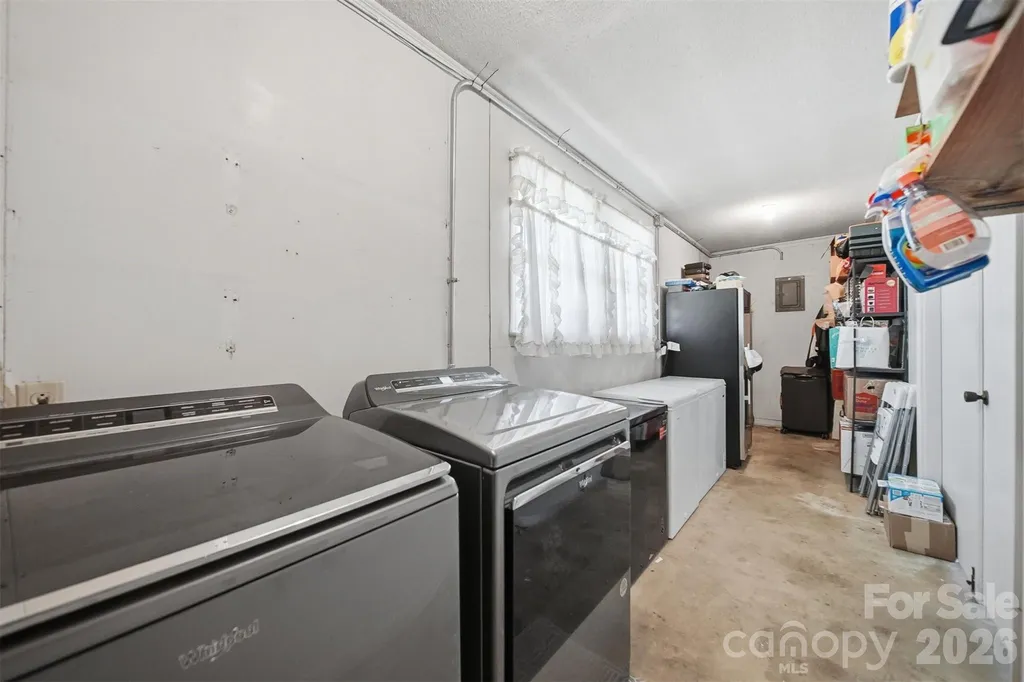 8604 Old Nc 10 Highway Hickory NC 28602