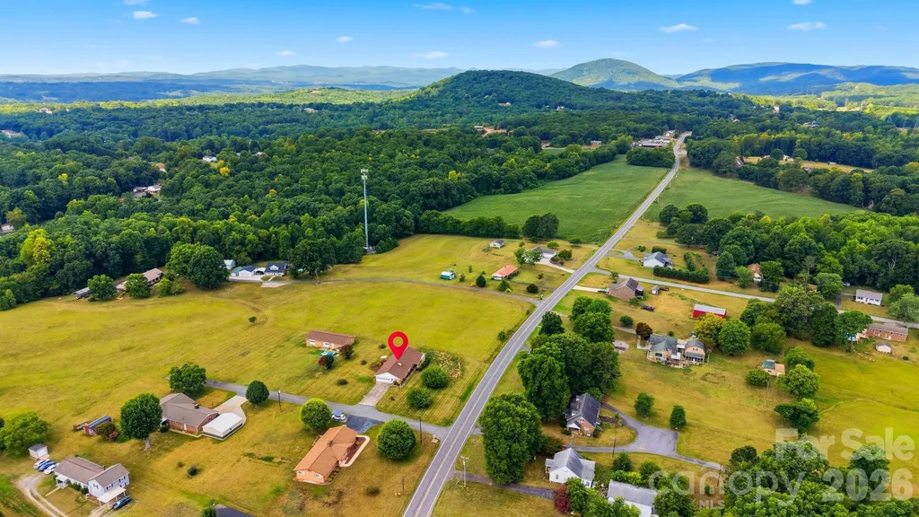 8604 Old Nc 10 Highway Hickory NC 28602