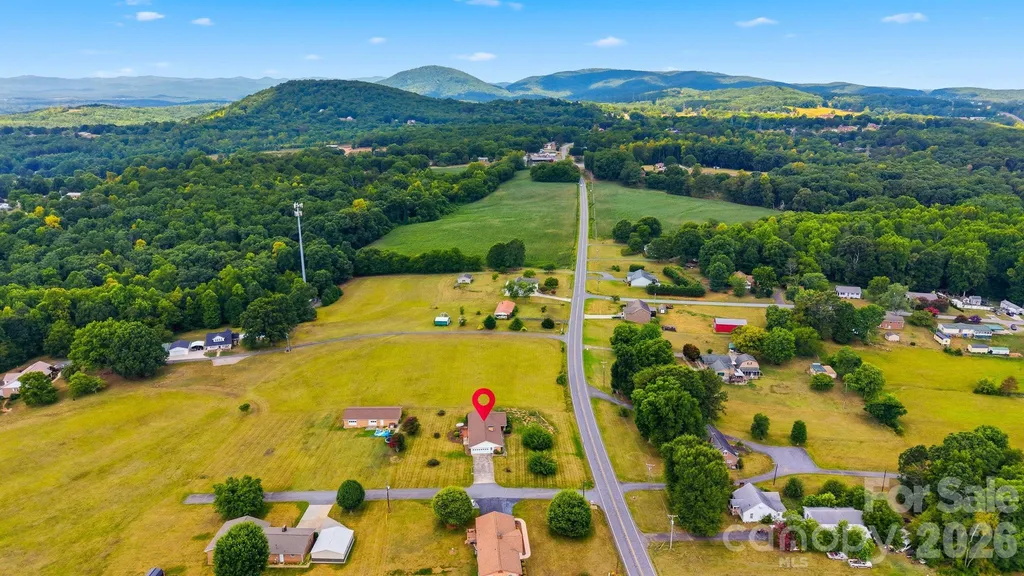 8604 Old Nc 10 Highway Hickory NC 28602