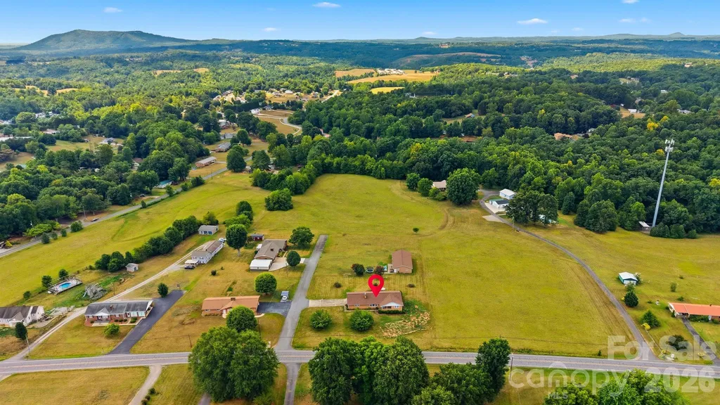 8604 Old Nc 10 Highway Hickory NC 28602