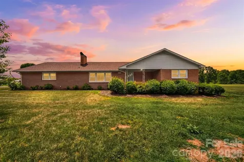 8604 Old Nc 10 Highway Hickory NC 28602