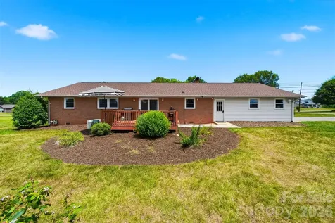 8604 Old Nc 10 Highway Hickory NC 28602