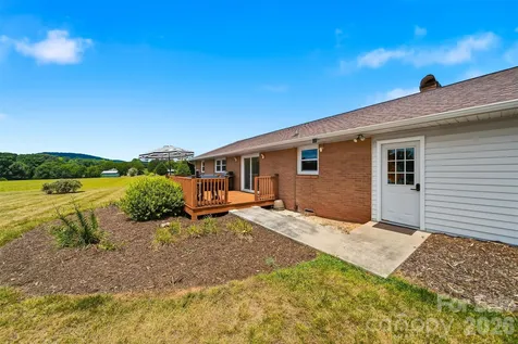 8604 Old Nc 10 Highway Hickory NC 28602