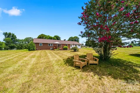8604 Old Nc 10 Highway Hickory NC 28602