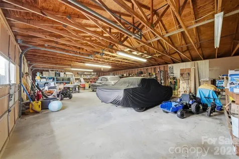 8604 Old Nc 10 Highway Hickory NC 28602