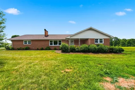 8604 Old Nc 10 Highway Hickory NC 28602