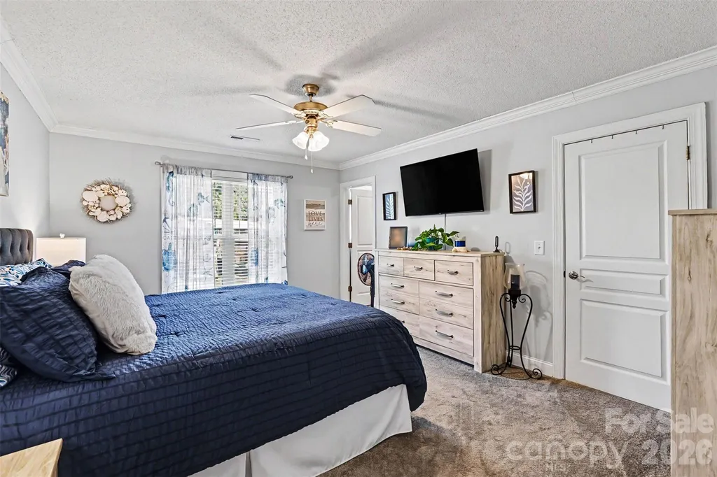 124 Tarrington Drive Statesville NC 28625