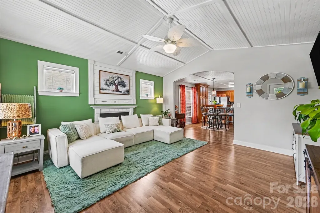 124 Tarrington Drive Statesville NC 28625
