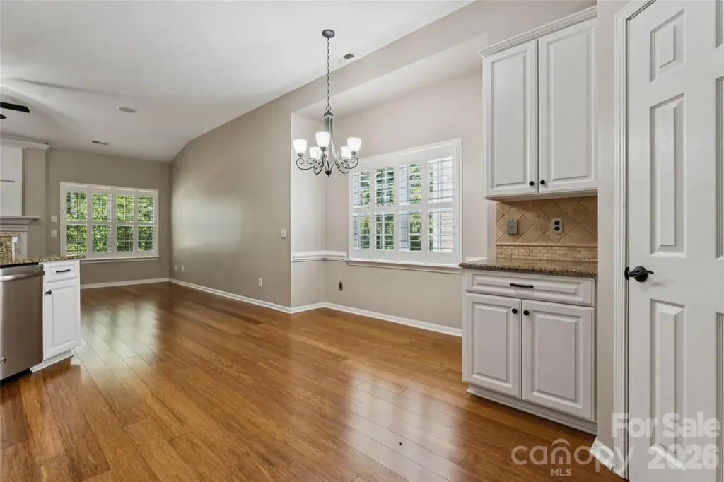 10906 Chamberlain Hall Court Charlotte NC 28277
