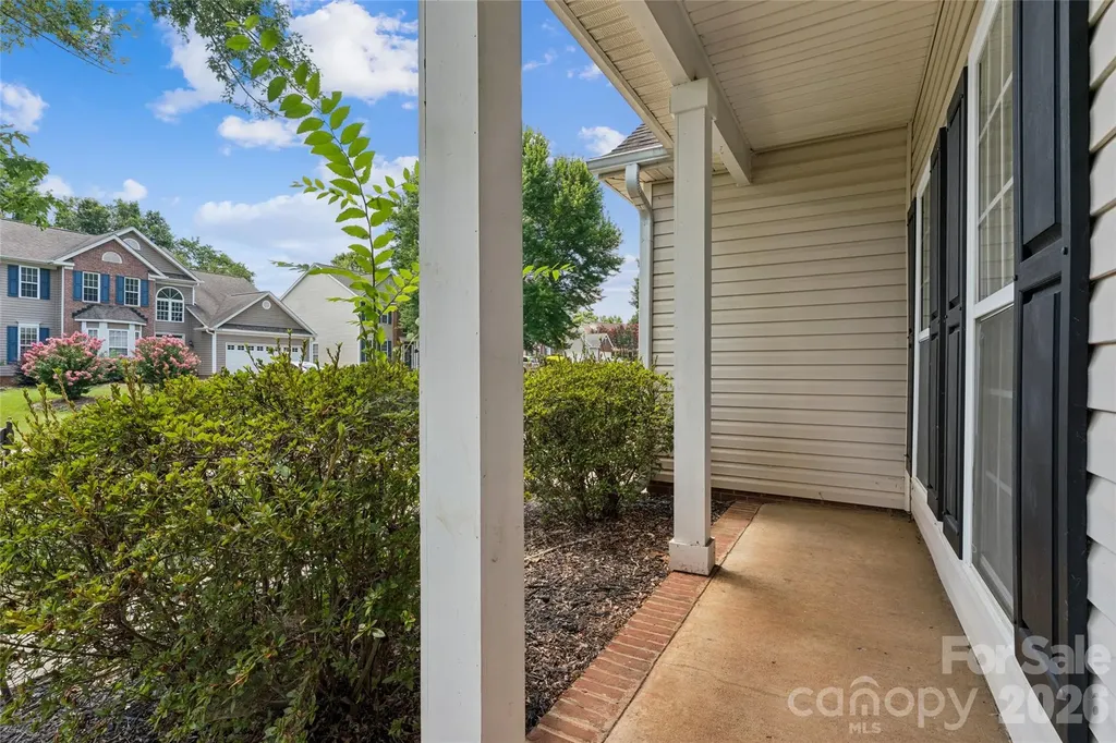10906 Chamberlain Hall Court Charlotte NC 28277