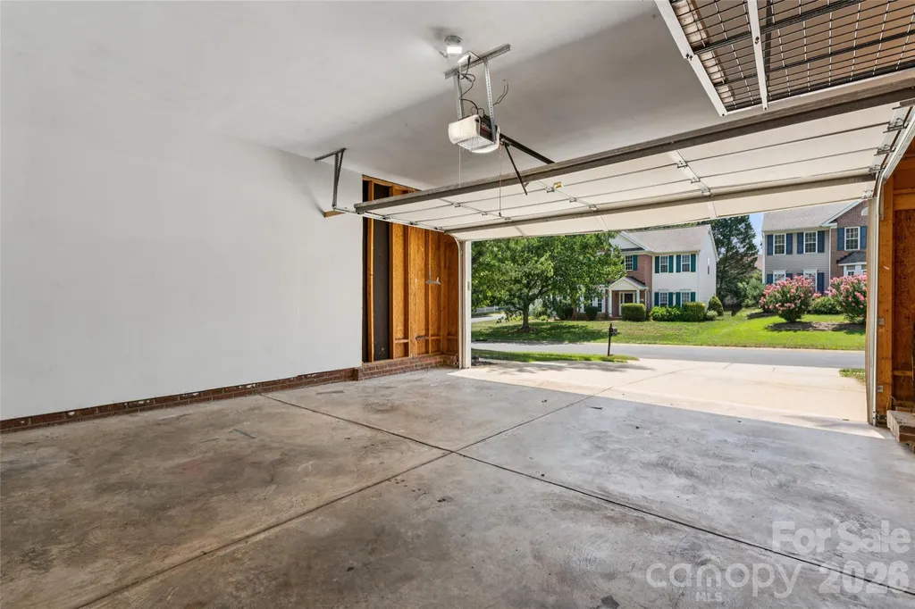 10906 Chamberlain Hall Court Charlotte NC 28277