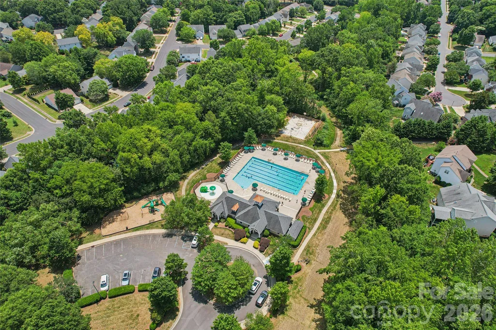 10906 Chamberlain Hall Court Charlotte NC 28277