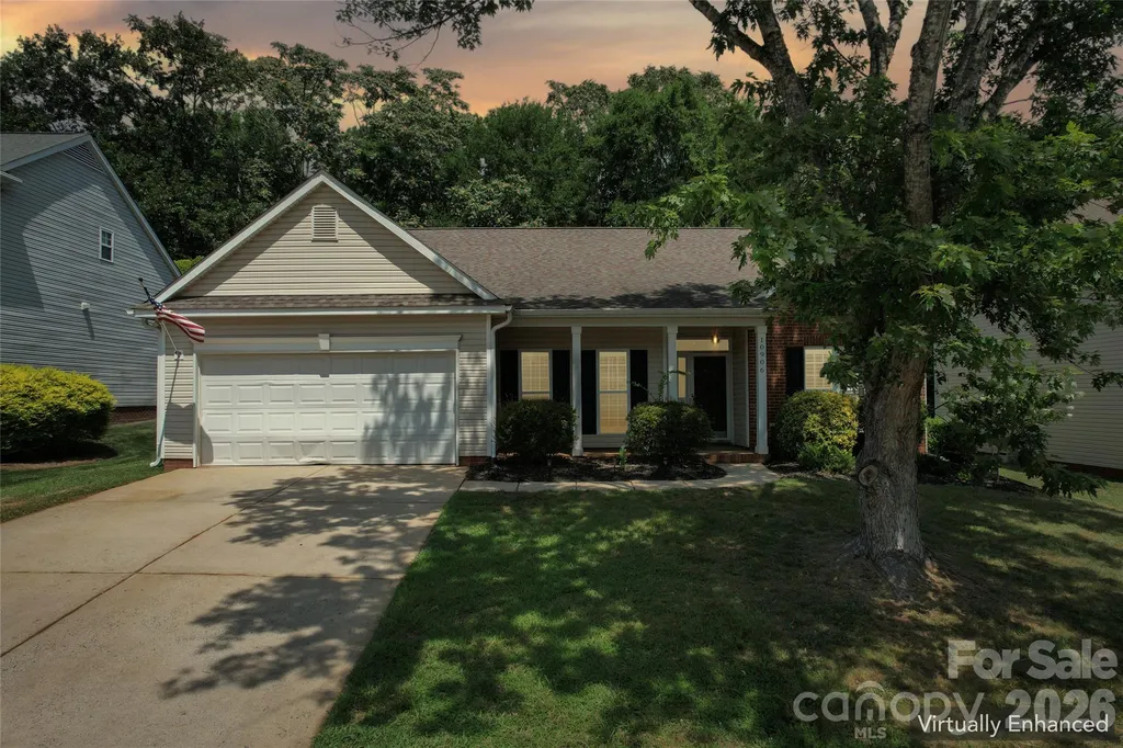 10906 Chamberlain Hall Court Charlotte NC 28277