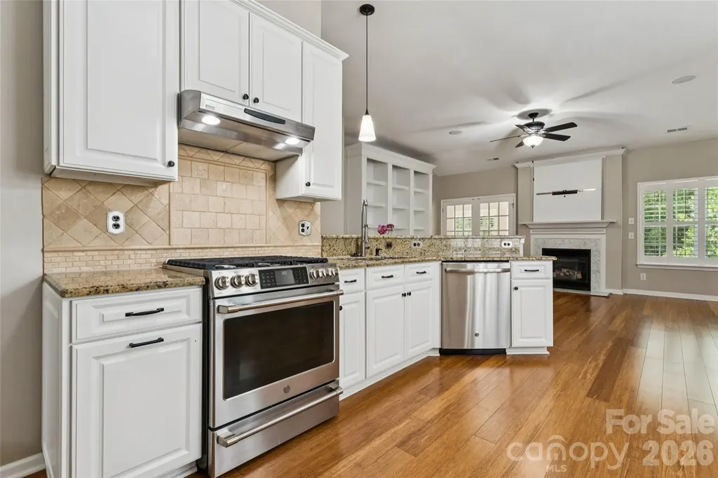 10906 Chamberlain Hall Court Charlotte NC 28277