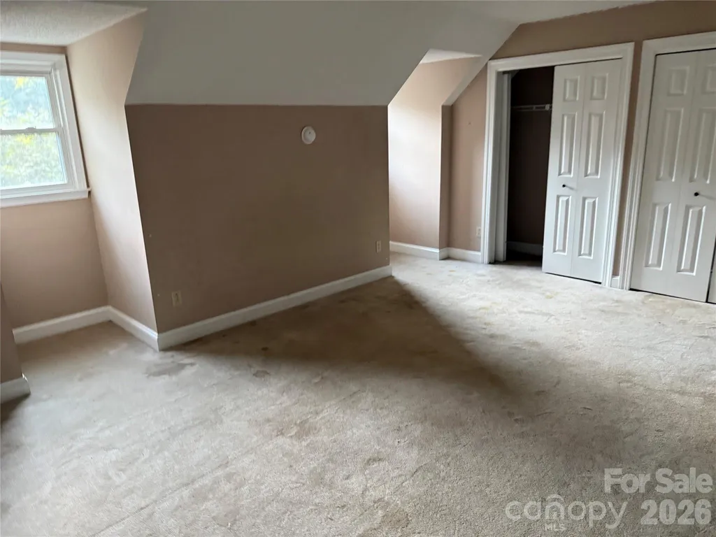 2960 8th Street Court NE Hickory NC 28601